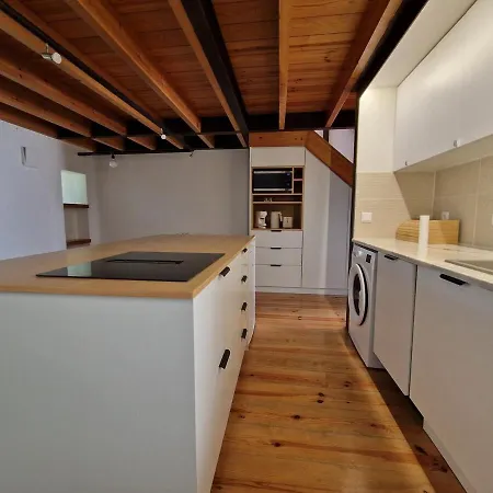 Bright & Unique Loft In The Heart Of Apartmán Azeitão
