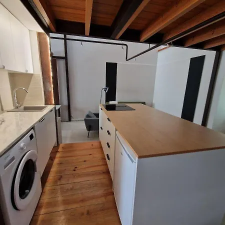 Bright & Unique Loft In The Heart Of
